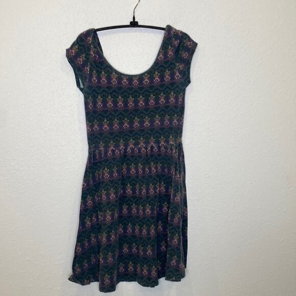 Mossimo Supply Co. Cap Sleeve Scoop Neck Stretchy Mini Dress Boho Print Sz Sm - Picture 1 of 12